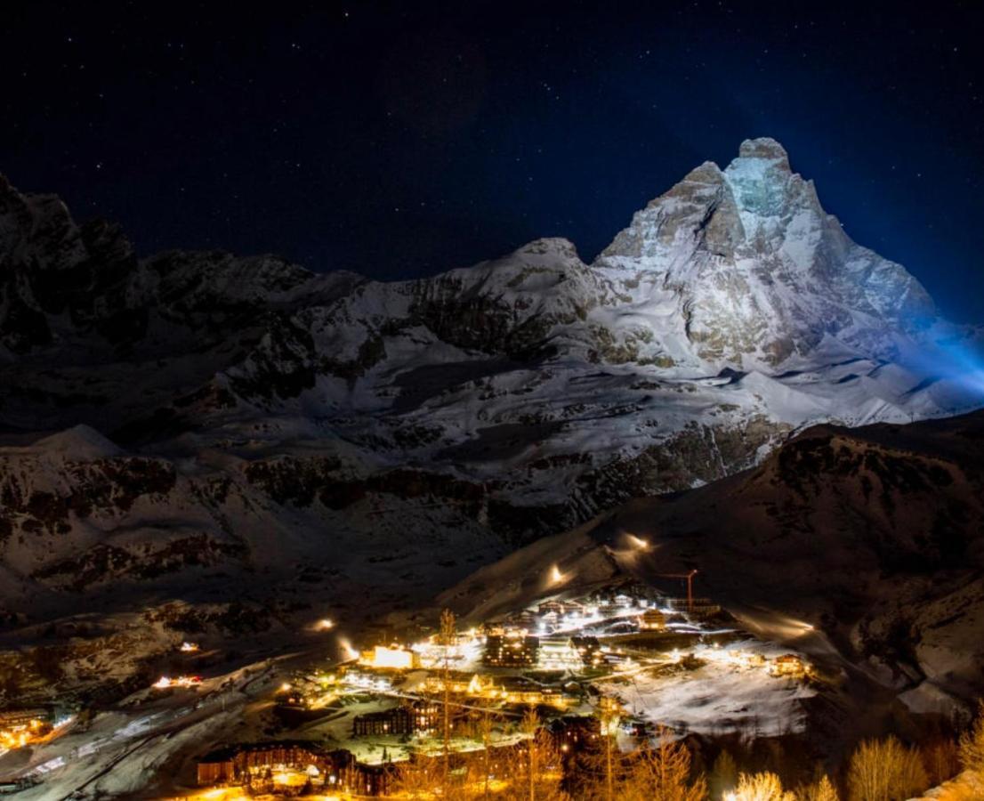 Monolocale La Terrazza Sulla Neve-Cervinia Lägenhet Breuil-Cervinia Exteriör bild